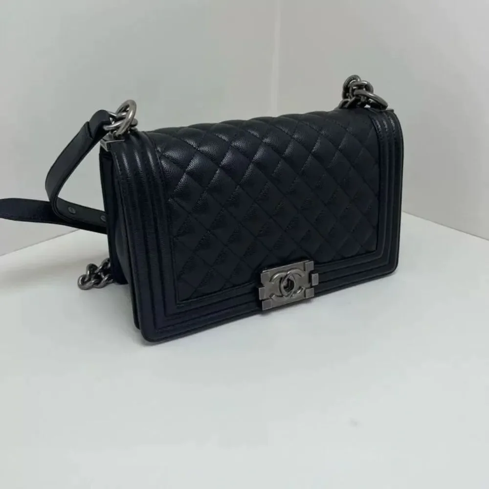 CHANEL brand color